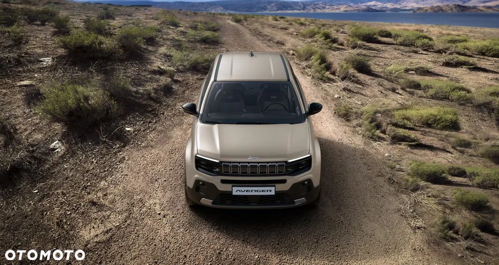 Jeep Avenger 1.2 T3 mHEV Summit FWD eDCT6 - 4