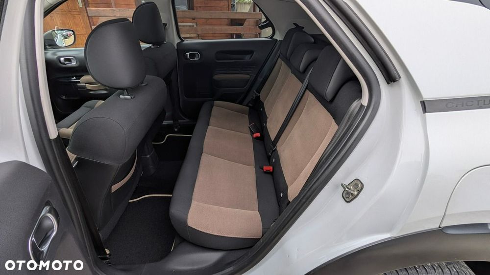 Citroën C4 Cactus 1.2 PureTech Shine Edition S&S - 17