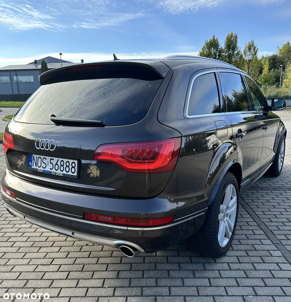 Audi Q7 - 7