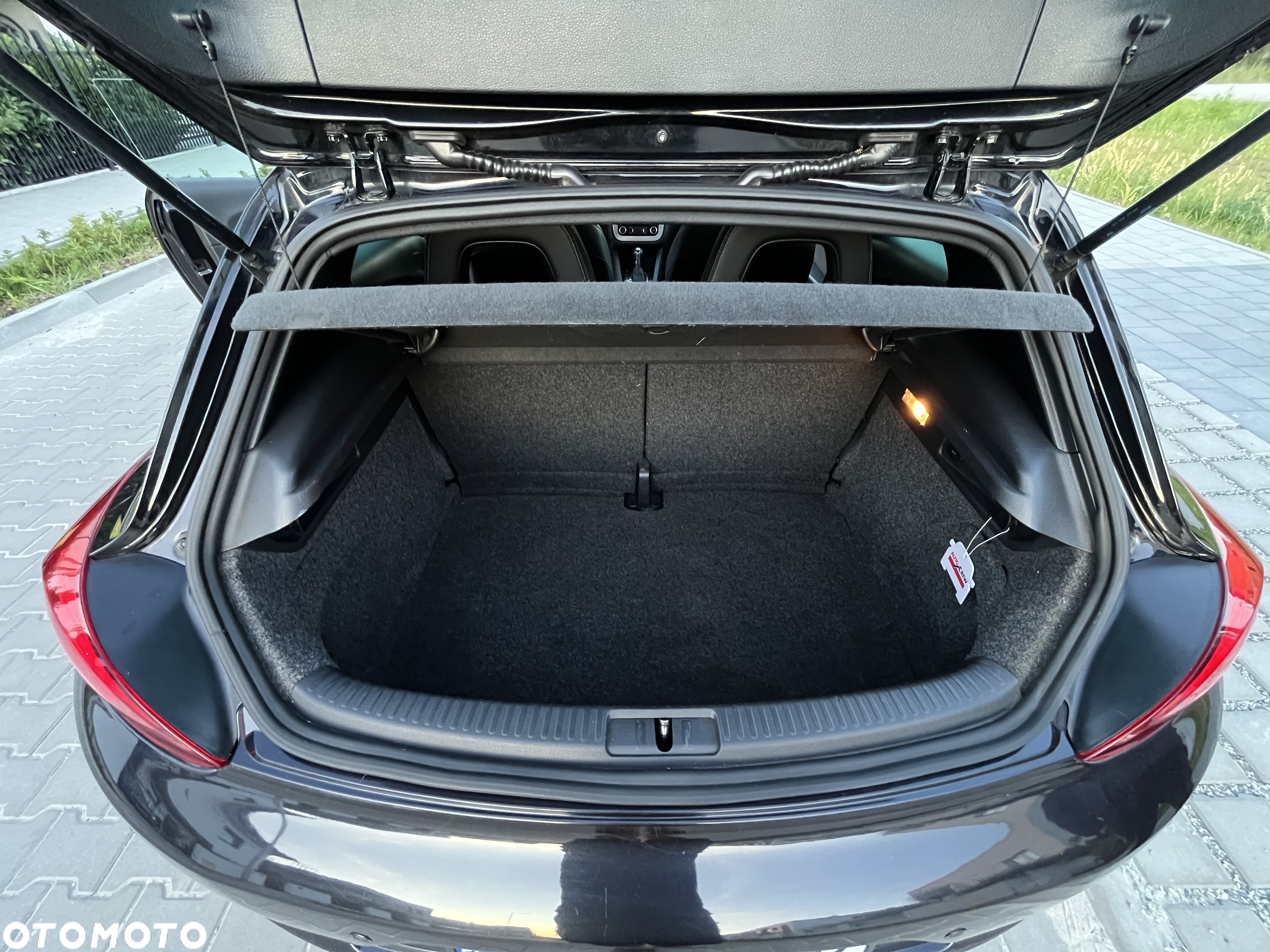 Volkswagen Scirocco 1.4 TSI Shark DSG - 30