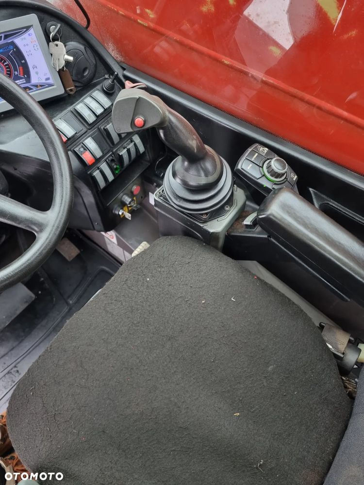 Manitou MRT3255+ PRIVILAGE Ładowarka Teleskopowa 32metry 5630 mtg Kosz (Pilot 2 funkcje) Wciągarka hydr. Widły. Jak Nowa z Norwegii! 2017r. KLIMA Webasto post. Kamera DEKRA 2026r. Po serwisach 100h temu! skręt 4 koła. Auto-poziomowanie! jazda szybka wolna. Zero luzów wycieków! - 29