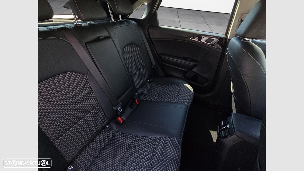 Kia Ceed 1.0 T-GDI Drive - 18