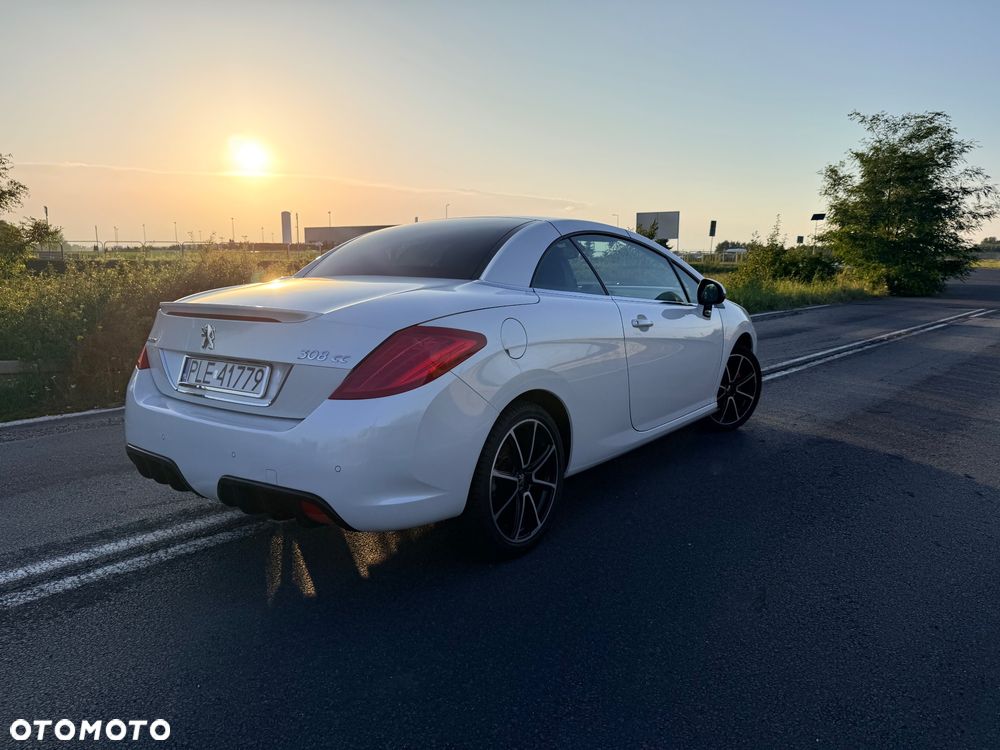 Peugeot 308 CC - 9