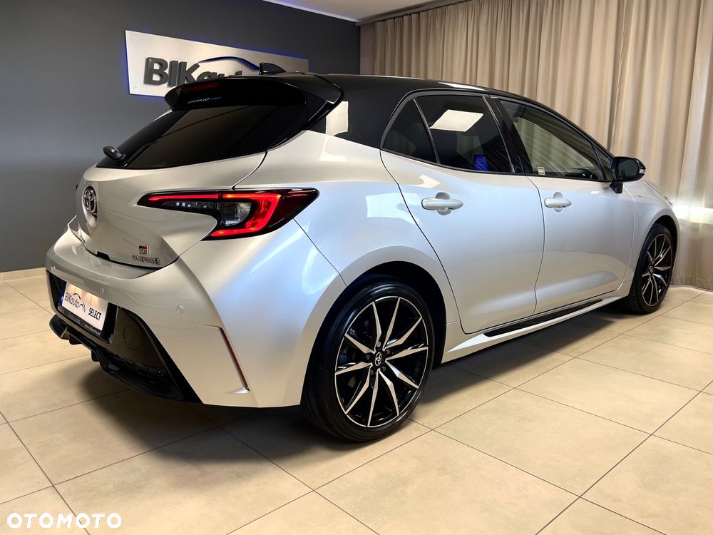 Toyota Corolla 2.0 Hybrid GR Sport Dynamic - 8
