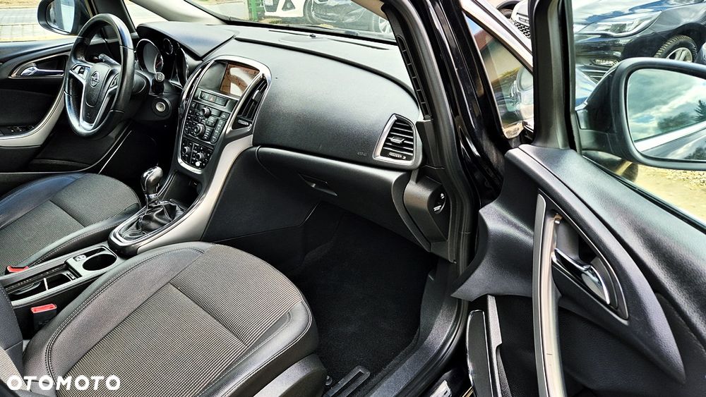 Opel Astra 1.4 Turbo Cosmo - 38