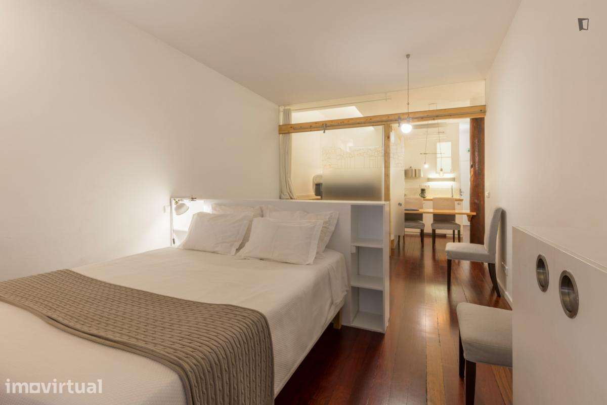 Apartamento com 2 quartos - localizado em São Nicolau Porto - Grande imagem: 3/14