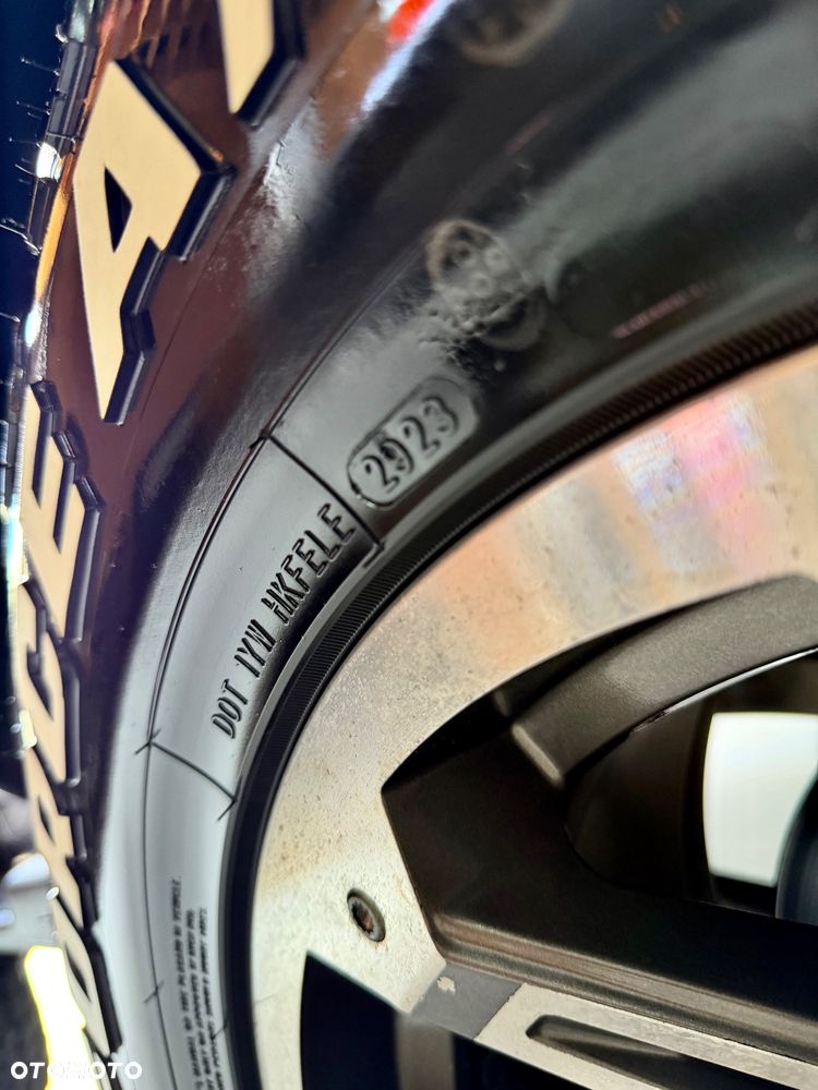 Jeep Wrangler 3.6 Sahara - 27