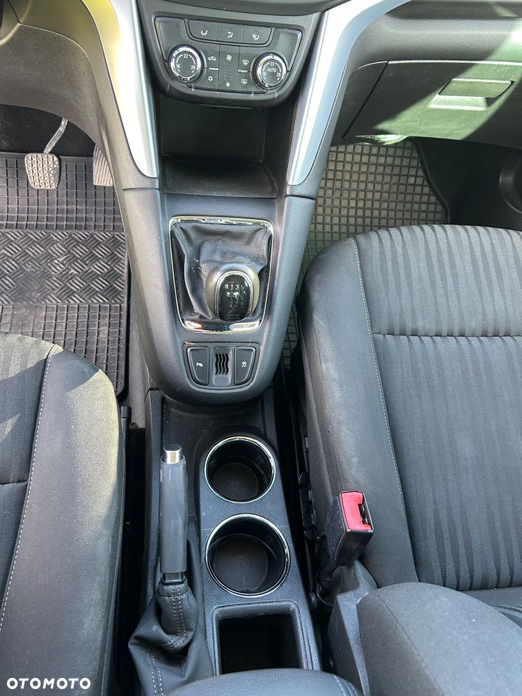 Opel Zafira 1.4 T Enjoy - 9