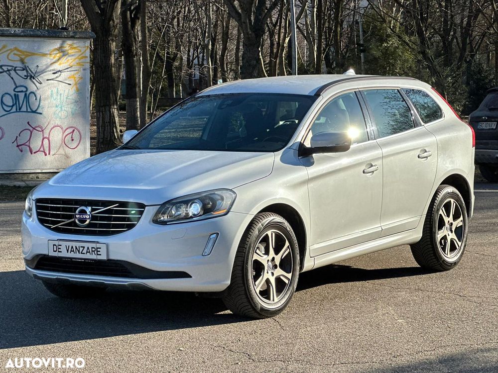 Volvo XC 60 D4 AWD Geartronic Momentum - 2