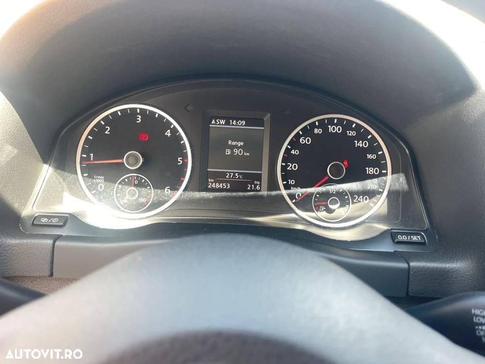 Volkswagen Tiguan 2.0 TDI DPF 4Motion BlueMotion Technology Cup Sport & Style - 39