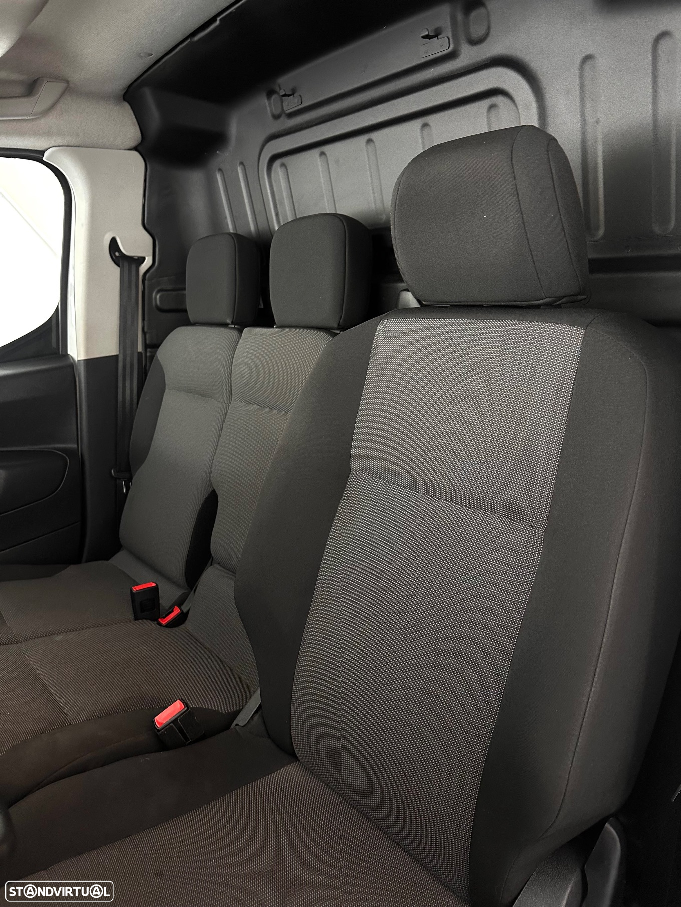 Peugeot Partner 1.5 BlueHDi 100 L2 EHZ Cabine Dupla - 11