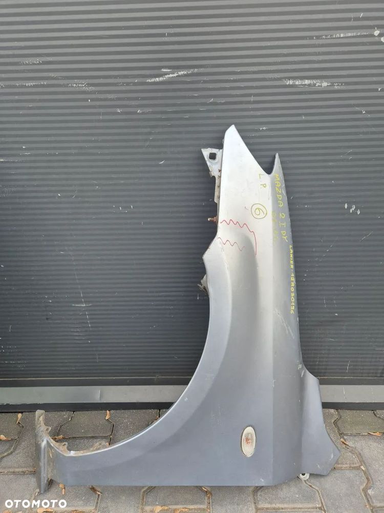 MAZDA 2 I DY  DRZWI / KLAPA BAGAŻNIKA / BŁOTNIK ( BŁĘKITNY JASNO NIEBIESKI 12R030196 ) - 7