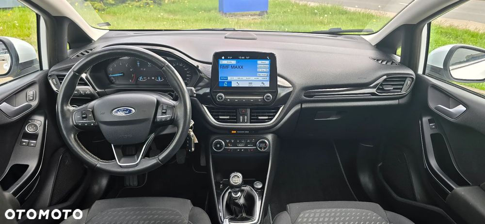 Ford Fiesta - 21