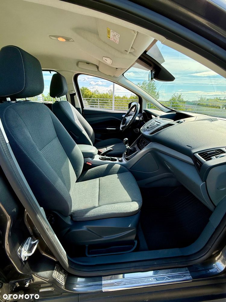 Ford C-MAX 10-15 - 11