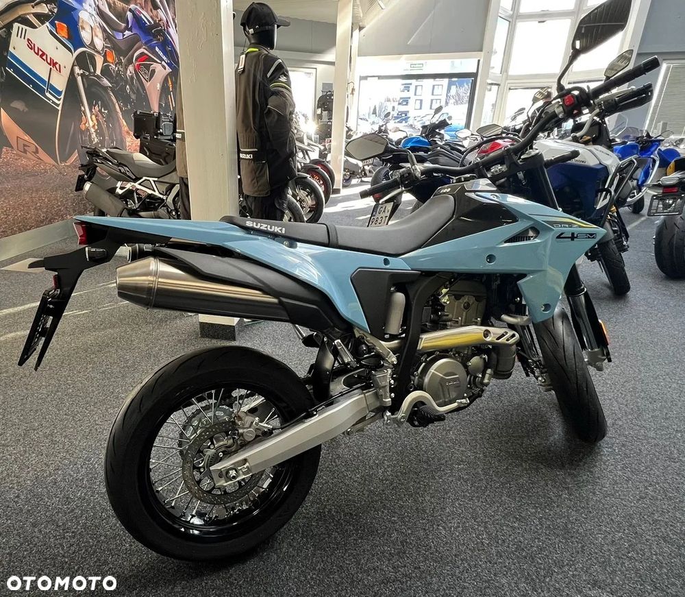 Suzuki DR-Z - 10