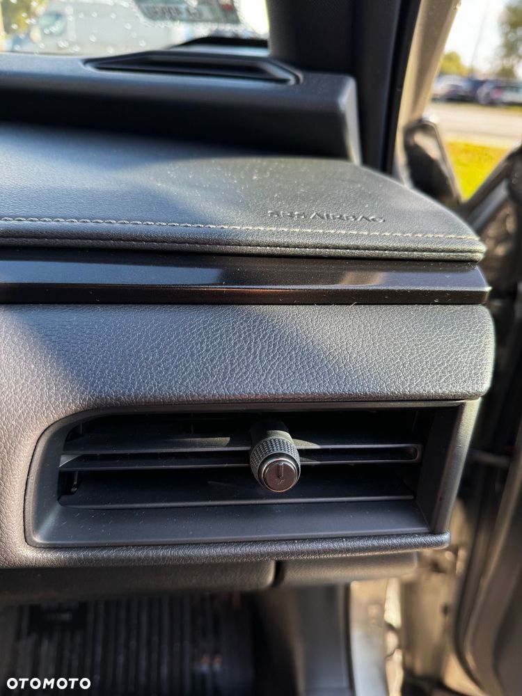 Lexus UX 200 GPF Business 2WD - 21