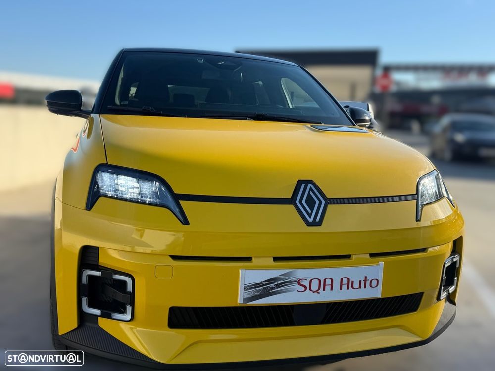 Renault 5 E-Tech 52 kWh Techno Autonomia Conforto - 31