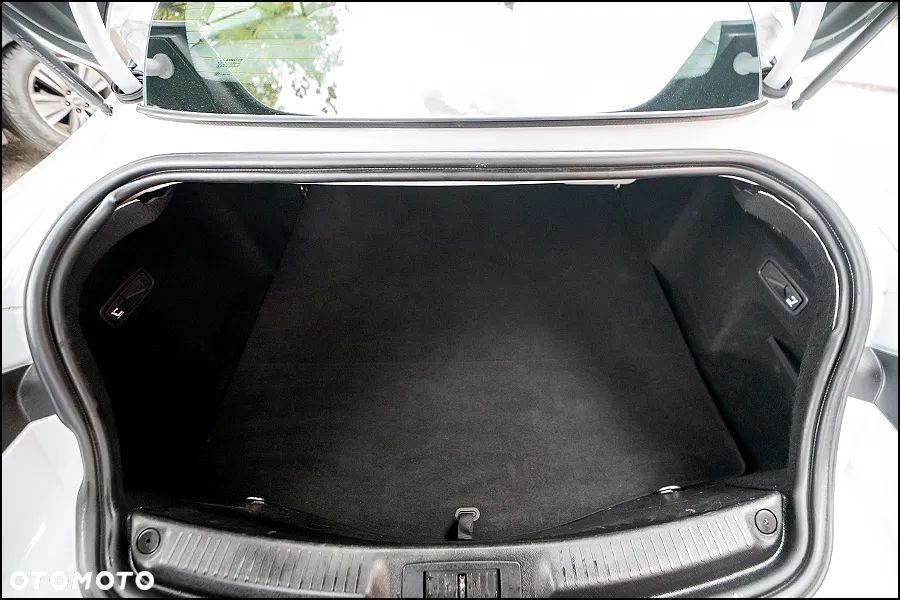 Renault Laguna Coupe 2.0 16V Turbo GT - 36