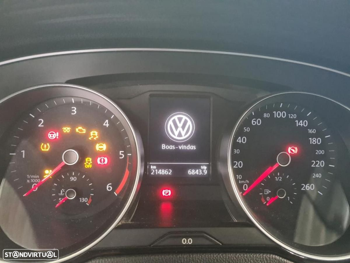 VW Passat Variant 1.6 TDI Business DSG - 5