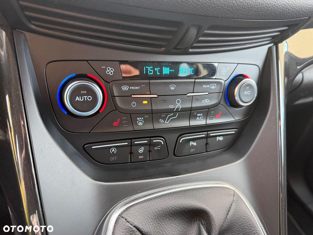 Ford Kuga - 22