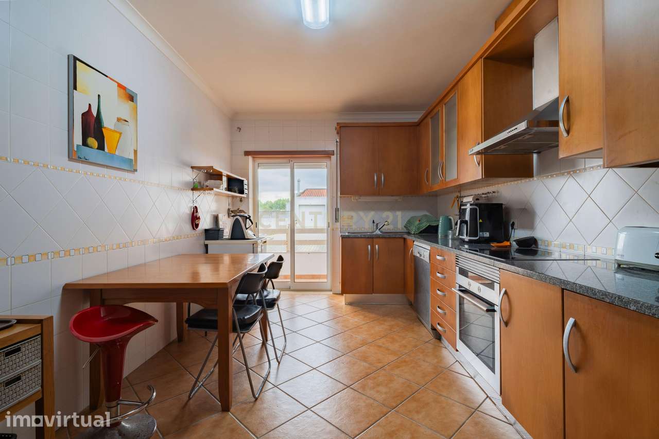 Apartamento T2 em Marinha Grande - Grande imagem: 5/29