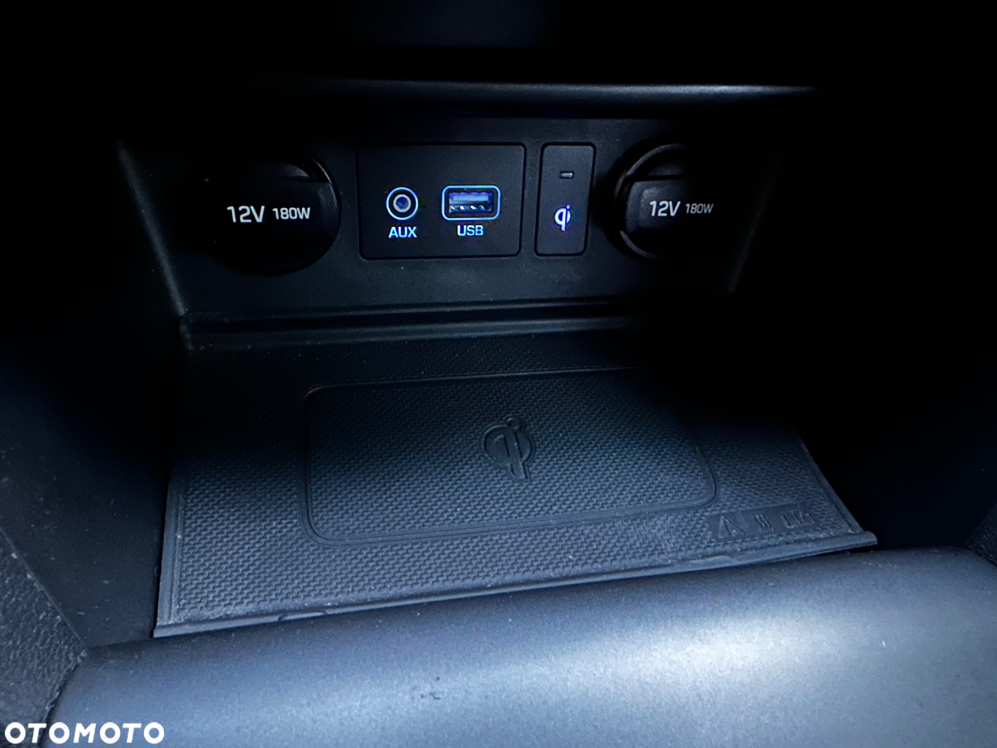 Hyundai Kona - 35