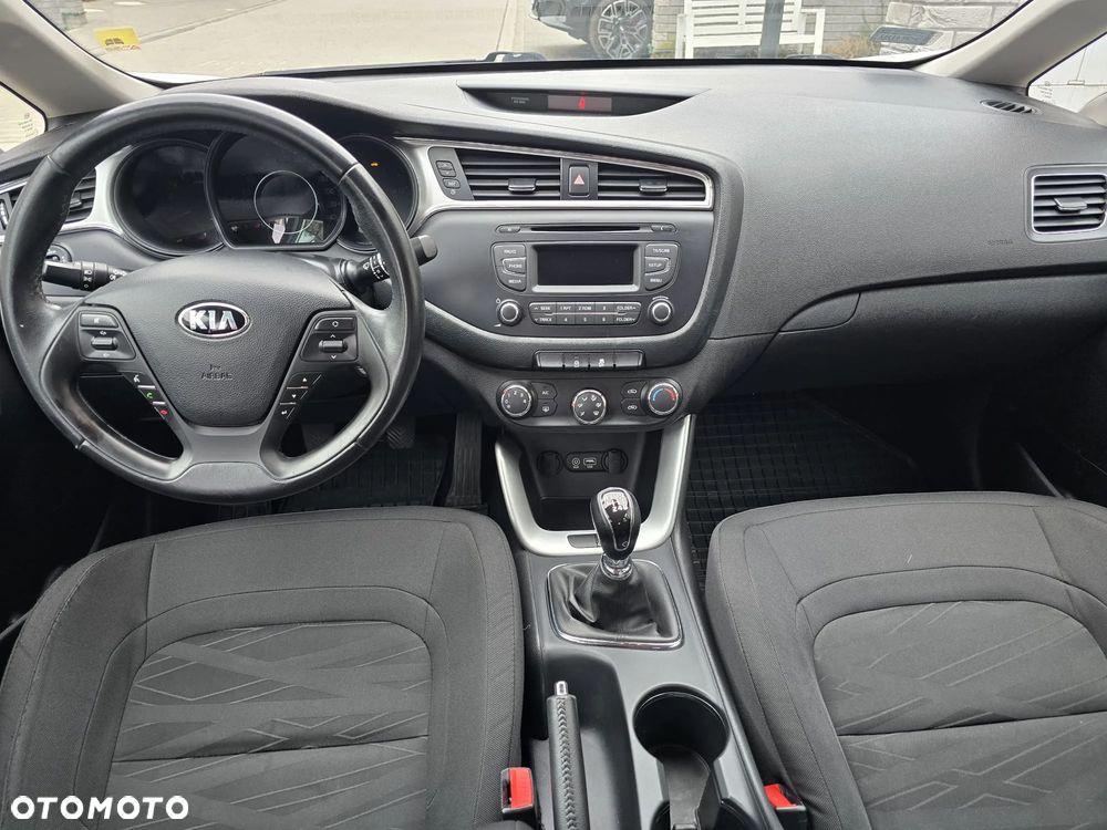 Kia Ceed 1.4 CRDi S - 6