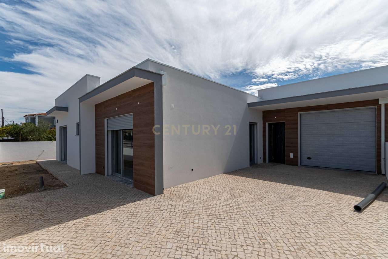 Moradia T4 térrea Azeitão - Grande imagem: 3/52