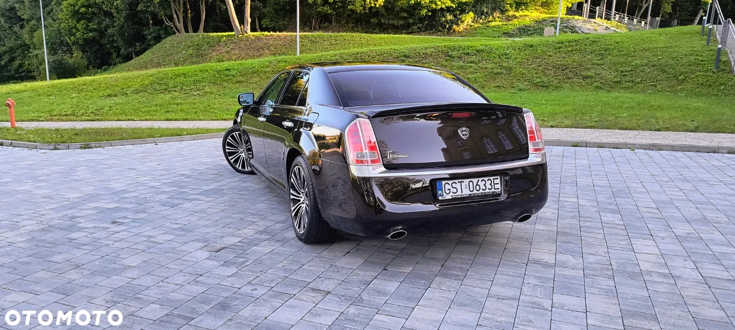 Lancia Thema 3.6 Executive - 9