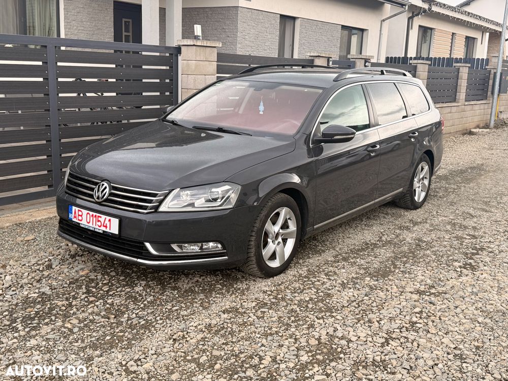 Volkswagen Passat 2.0 TDI DSG Highline - 1