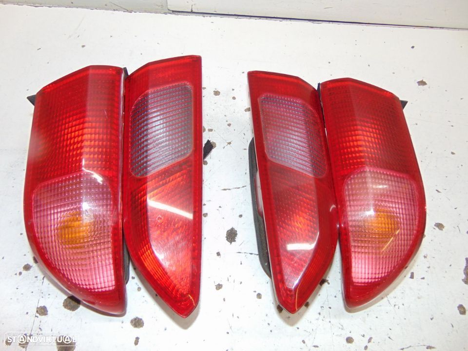 Alfa romeo 156 carrinha  farolins - 7