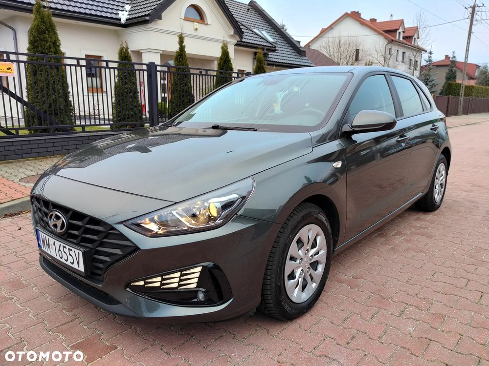 Hyundai i30 1.5 DPI Classic + - 3