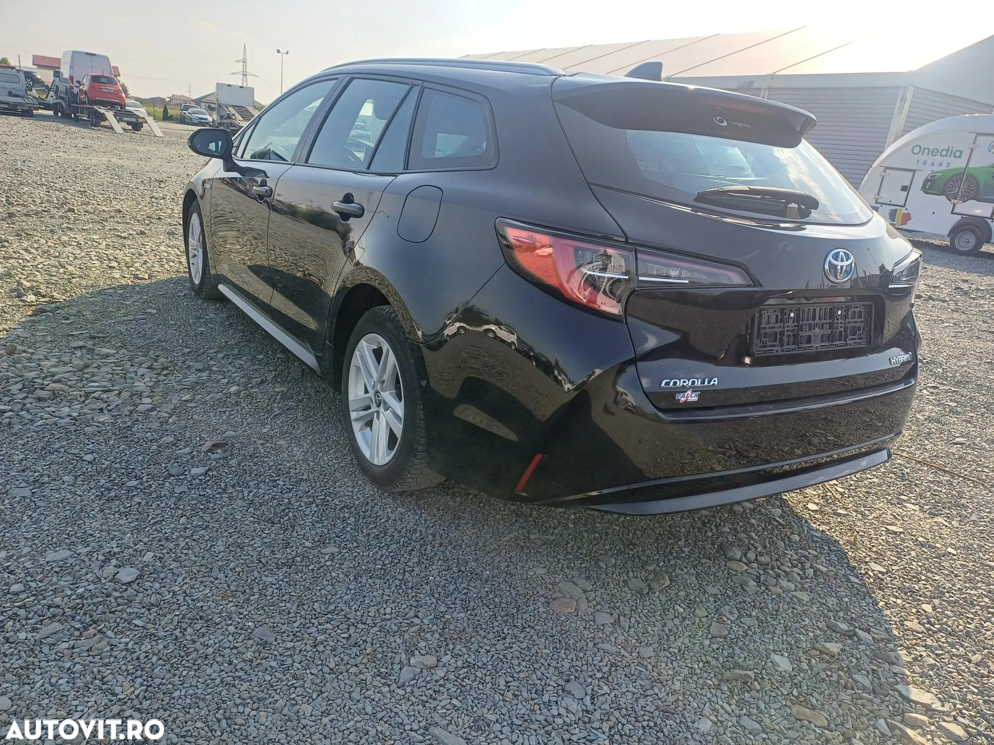 Toyota Corolla 1.8 Hybrid Comfort - 7