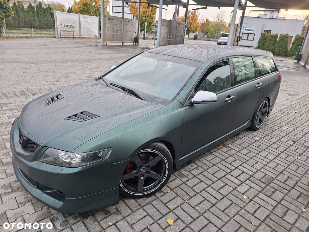 Honda Accord - 1