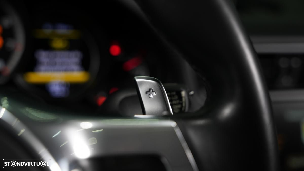 Porsche 911 (991) Turbo S PDK - 24