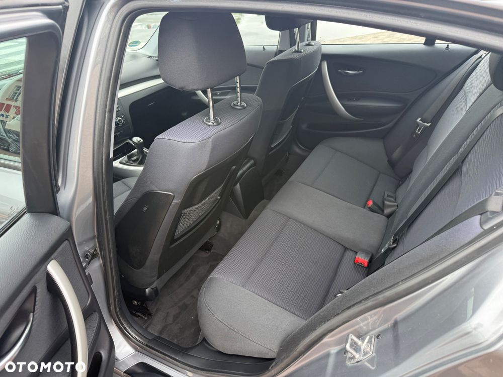 BMW Seria 1 116d DPF Edition Sport - 14