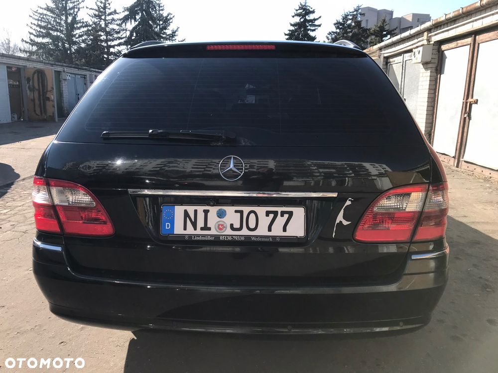 Mercedes-Benz Klasa E 320 CDI T Avantgarde - 4