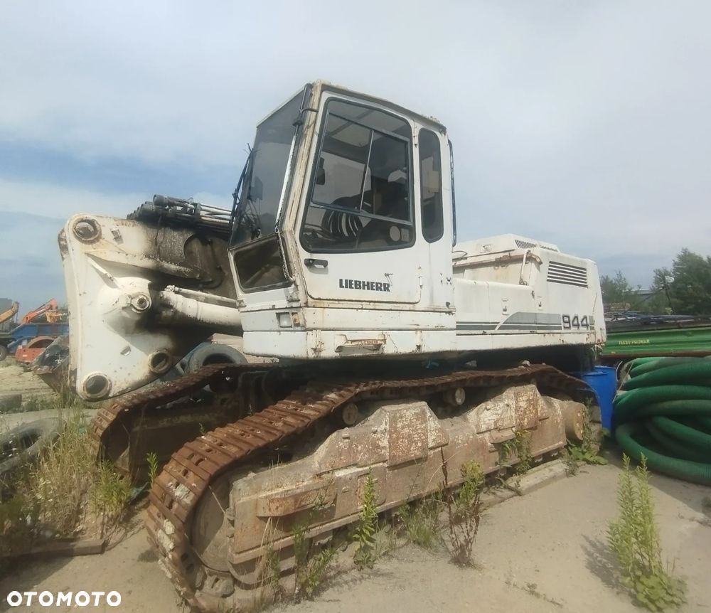 Liebherr R944/200 - 1