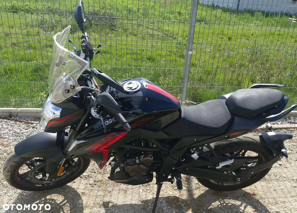 VOGE 300R - 1