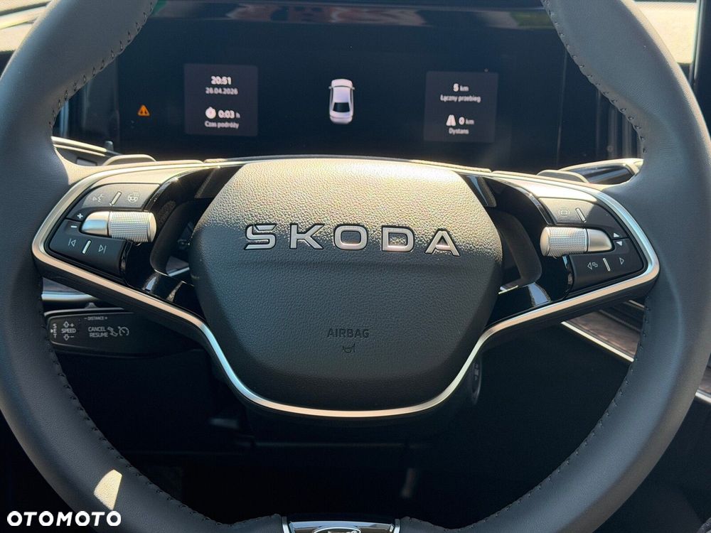 Skoda Superb 2.0 TDI SCR 4x4 L&K DSG - 16