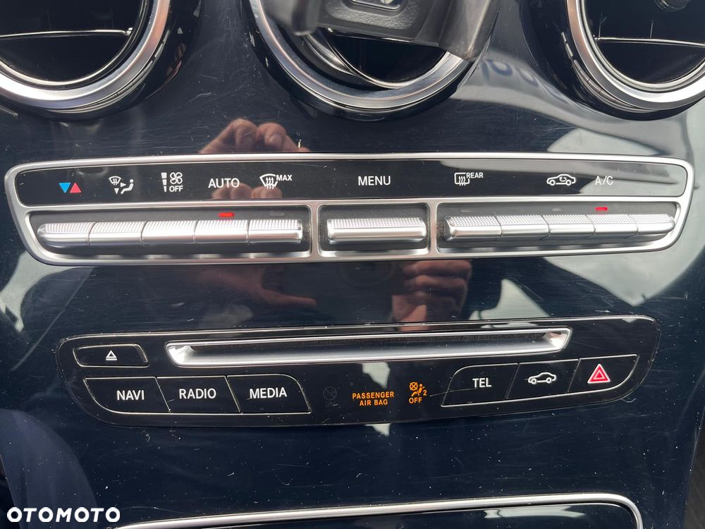 Mercedes-Benz Klasa C 160 Business Edition 9G-TRONIC - 12