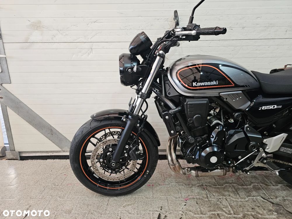 Kawasaki Z 650 RS - 8