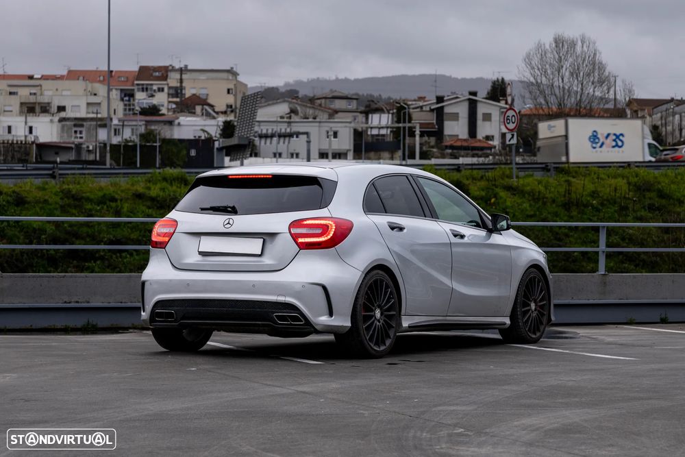 Mercedes-Benz A 45 AMG 4-Matic - 3