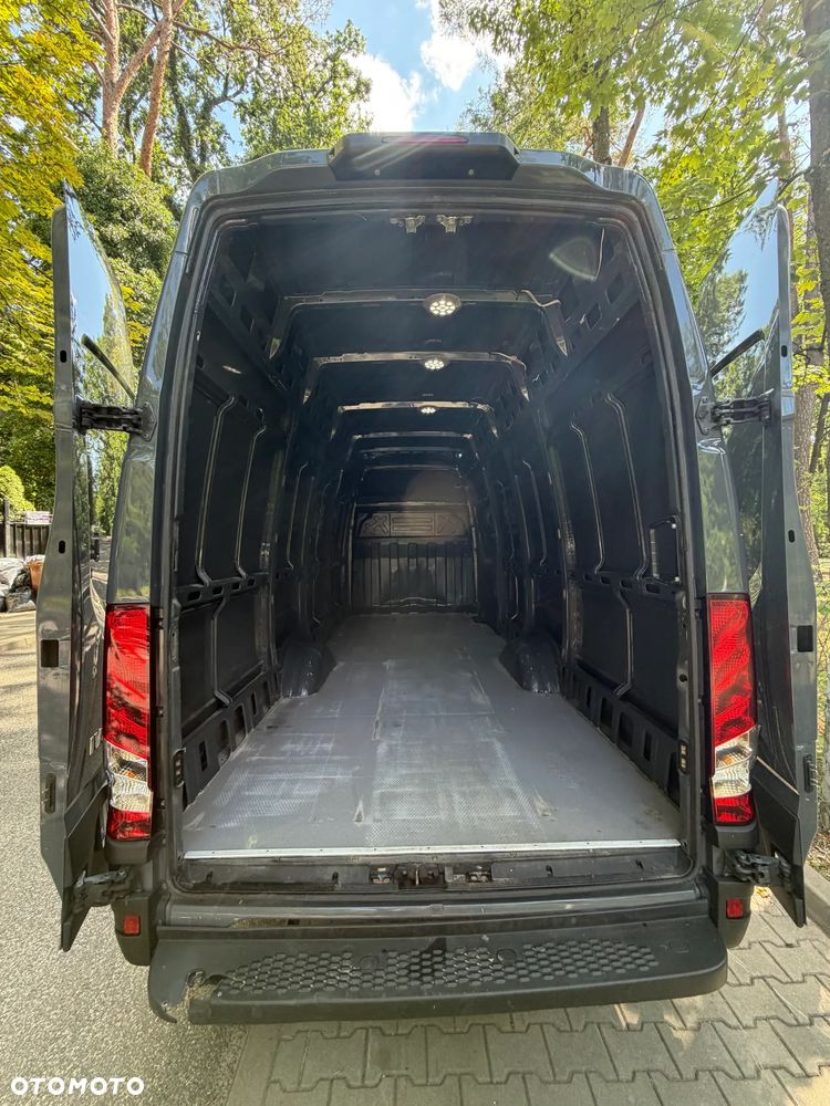 Iveco DAILY - 11