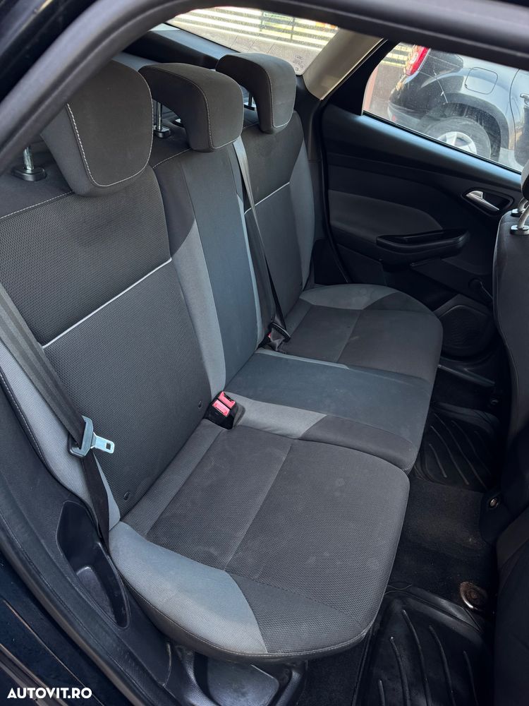 Ford Focus - 4