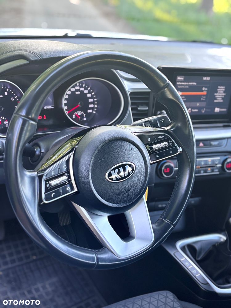 Kia Ceed 1.0 T-GDI M - 24