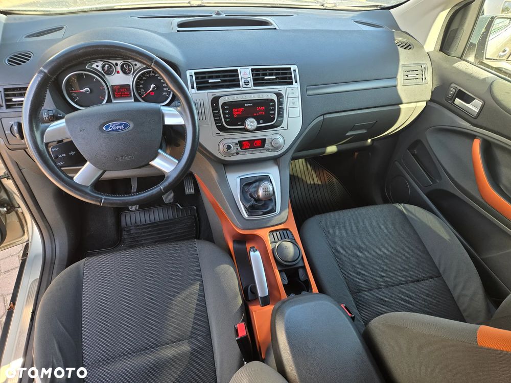 Ford Kuga 2.0 TDCi 4x4 Trend - 14