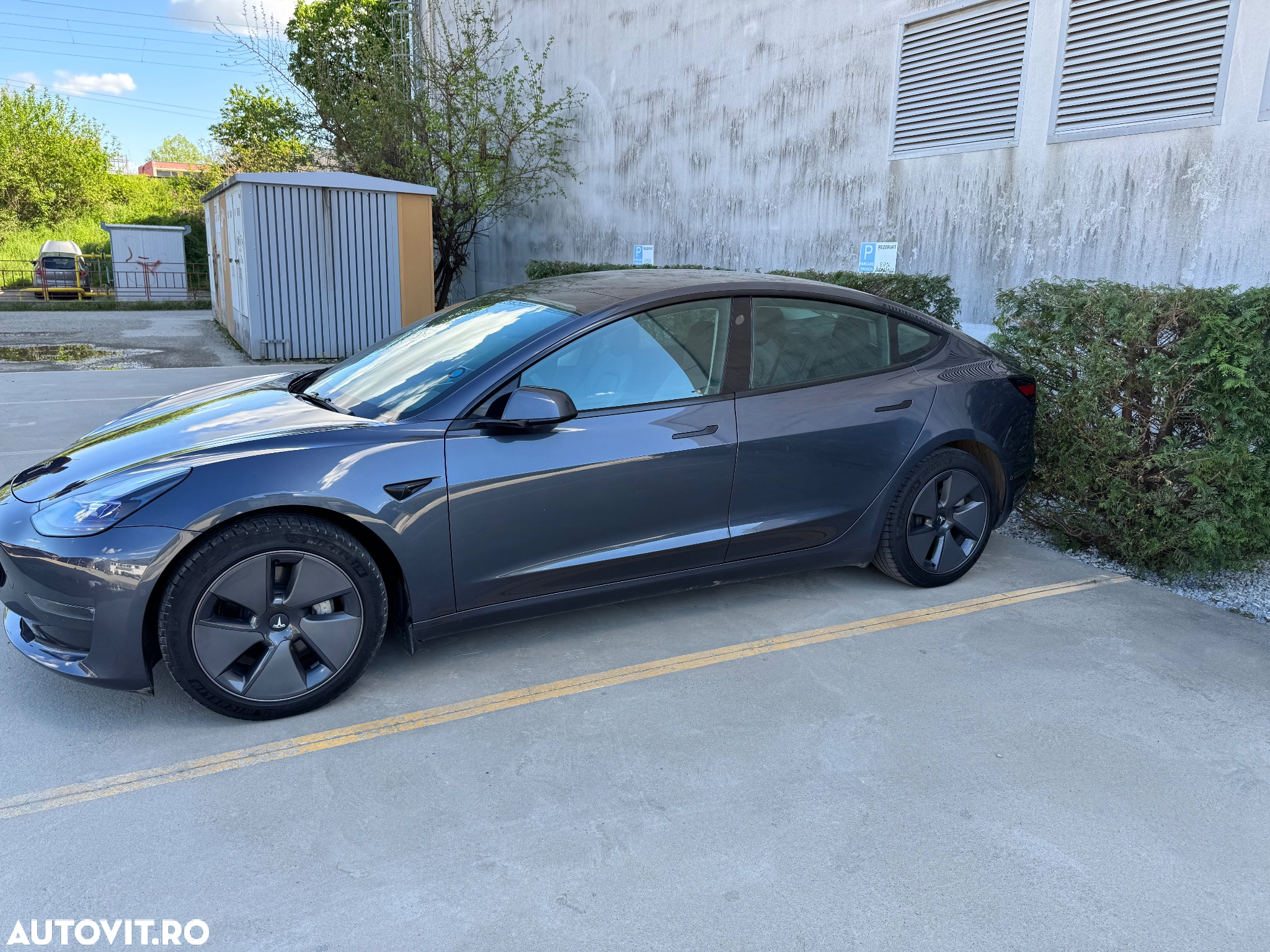 Tesla Model 3 Long Range - 2