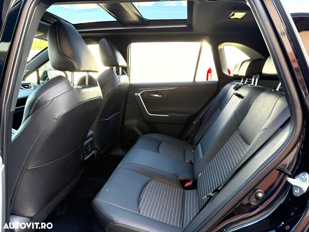 Toyota RAV4 - 19