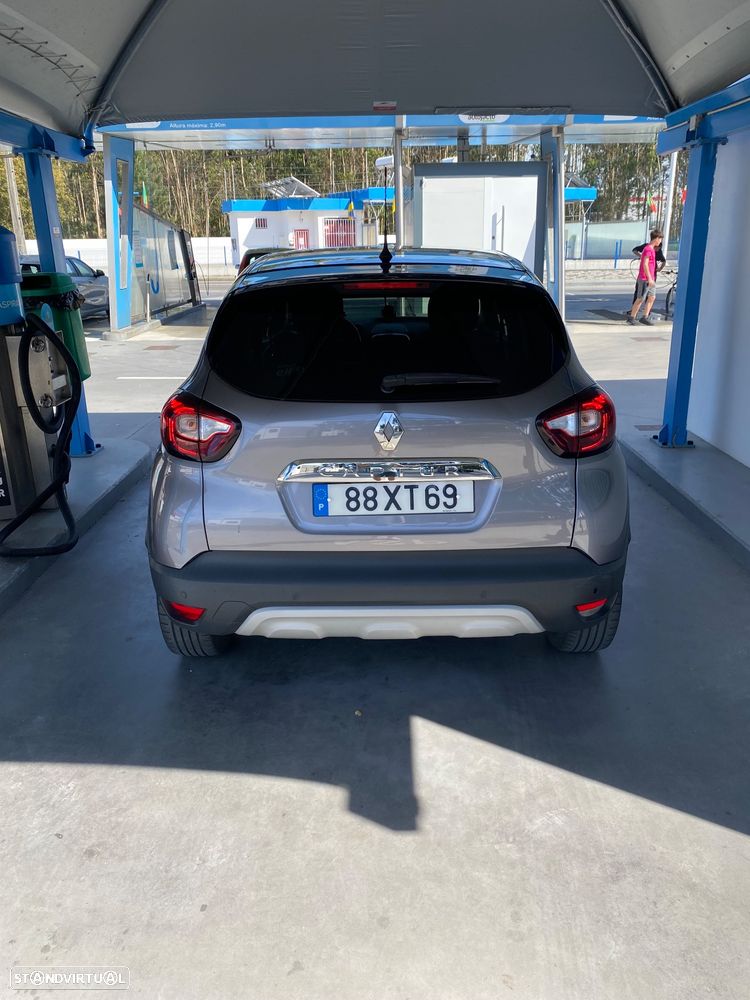 Renault Captur - 3
